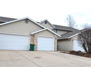 207 School Rd, Cottage Grove, WI 53527