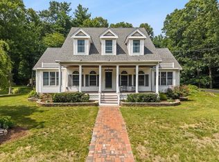 11 Mill Pond Rd, West Bridgewater, MA 02379