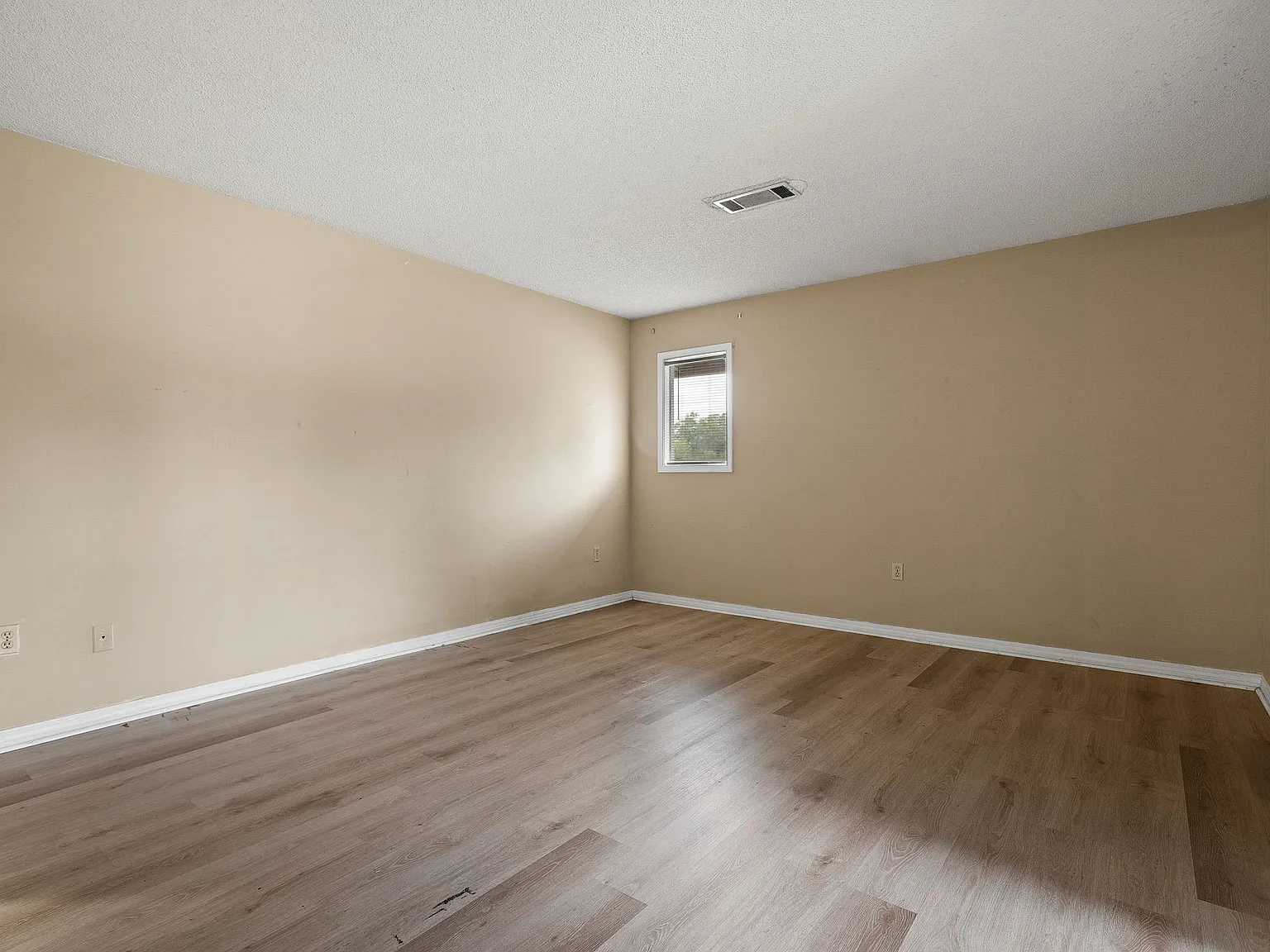 Rustic Woods Townhomes - F3 — Photo 1
