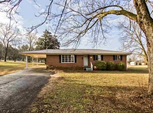 504 Meadowview Ln, Decatur, TN 37322