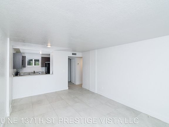 5th image of 400 NE 137th St APT 310