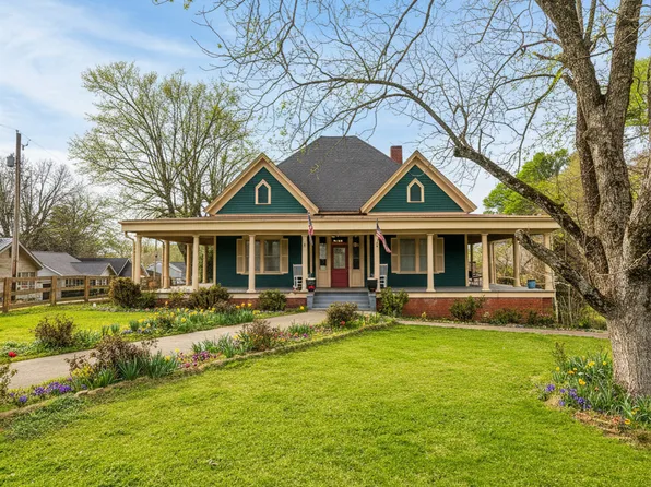 245 Homer Rd, Commerce, GA 30529