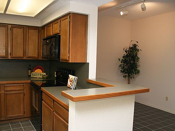 5th image of 8200 Neely Dr APT 161