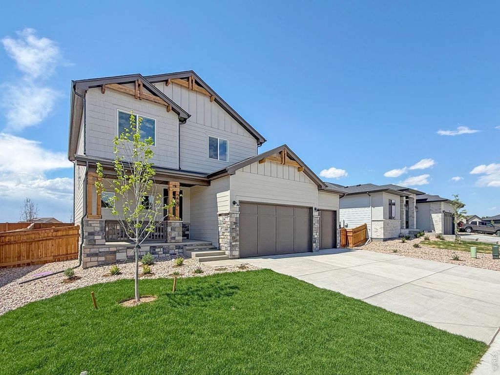 28 Snowcap Dr