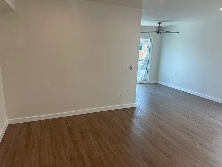 14116 Tiara St #5 — Photo 11