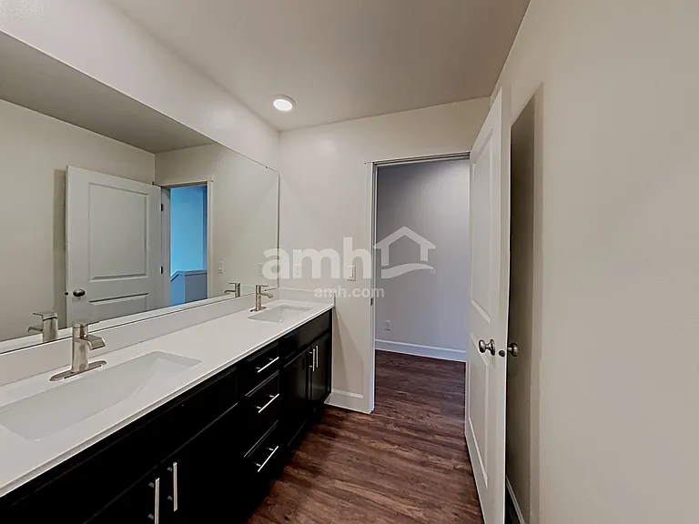 4252 177th St E — Photo 13