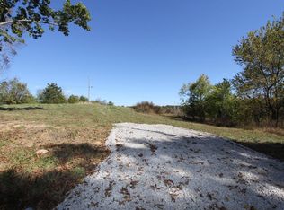 1170 Dennis Rd, Lawrenceburg, KY 40342