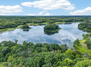4729 Linden Cove Ln, Savage, MN 55378