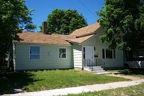 1st image of 427 Alger Ave