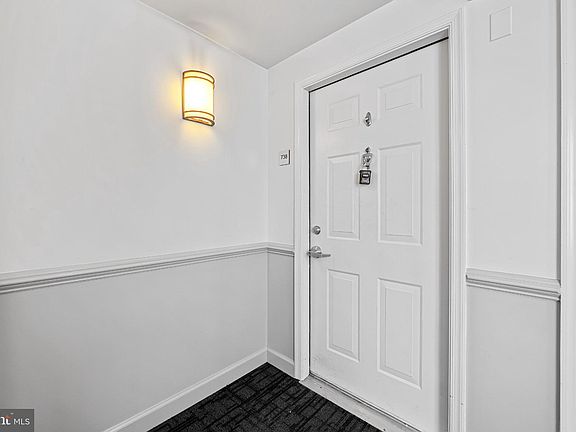 4th image of 2702 Lighthouse Point E Unit 738