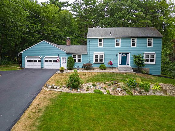 2nd image of 10 King Henry Drive