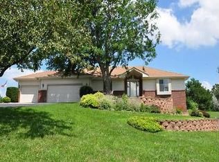 18219 Nicholas Rd, Plattsmouth, NE 68048