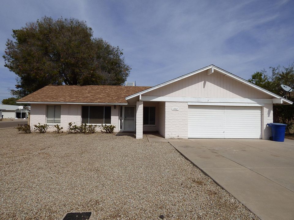 1st image of 802 E Dava Dr