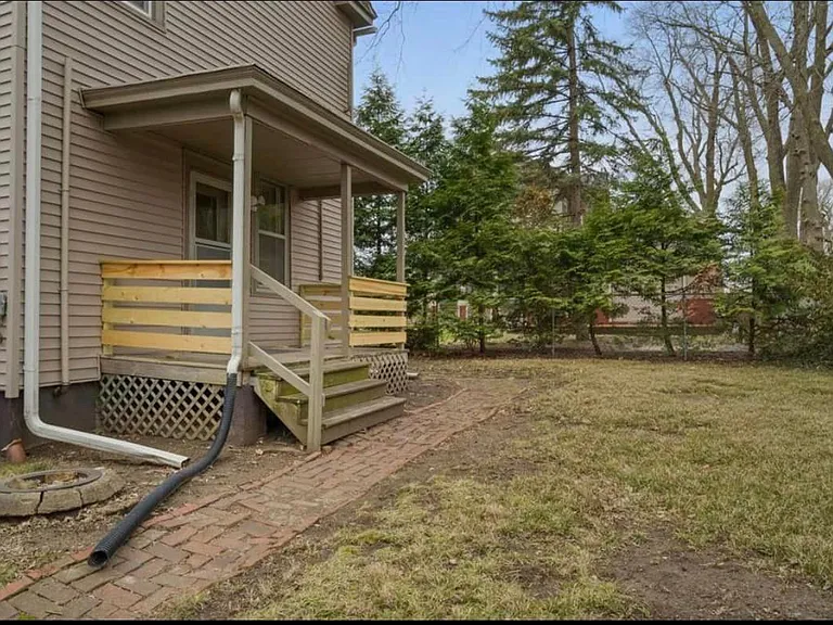 208 S Gridley St #2 — Photo 2