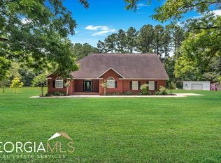 1235 Bennett Xing, Jesup, GA 31545