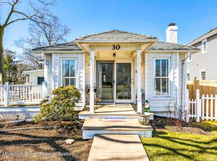 30 Monmouth Pkwy, Monmouth Beach, NJ
