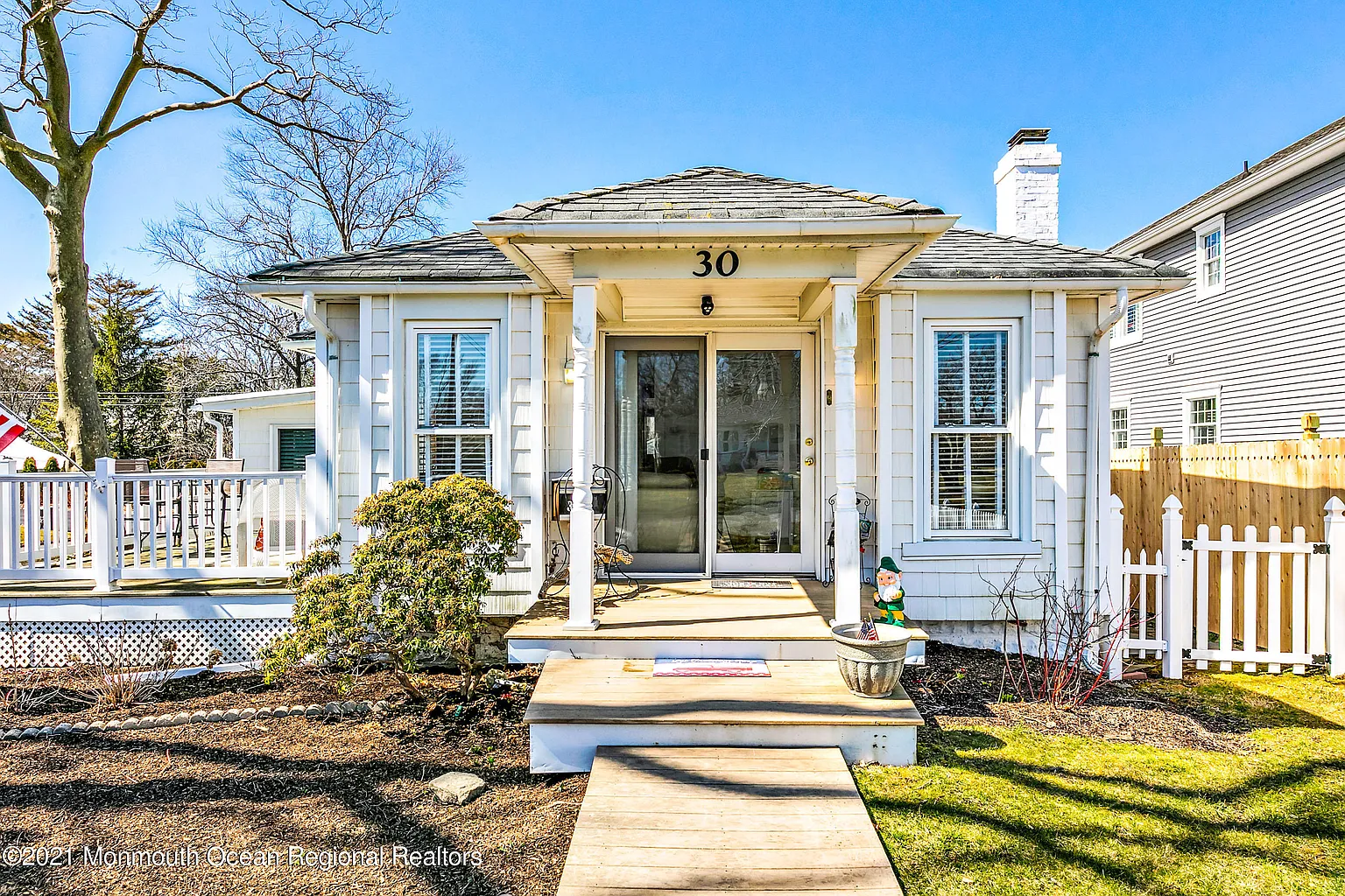 30 Monmouth Parkway photo 1