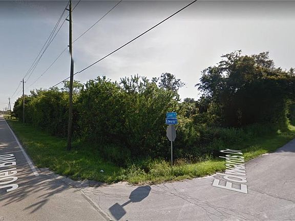 5th image of 2830 Joel Blvd