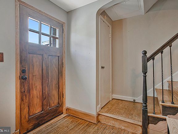 4th image of 214 Blakeney Rd