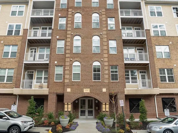13722 Neil Armstrong Ave APT 308, Herndon, VA 20171
