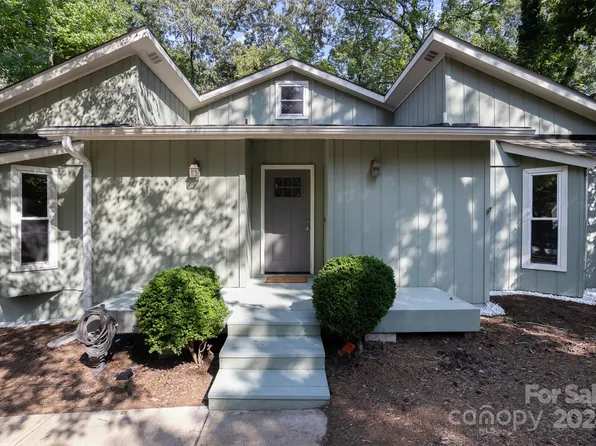 5079 Mariana Ln, Tega Cay, SC 29708