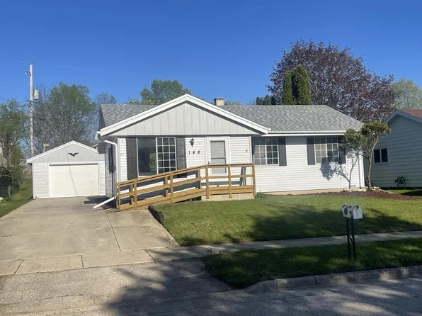 148 Clover DRIVE, Burlington, WI 53105