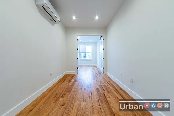 Rented by Urban Pads | media 27