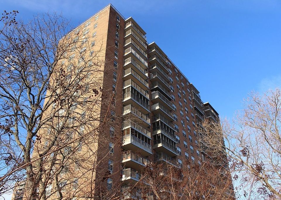 1st image of 2652 Cropsey Ave APT 10A