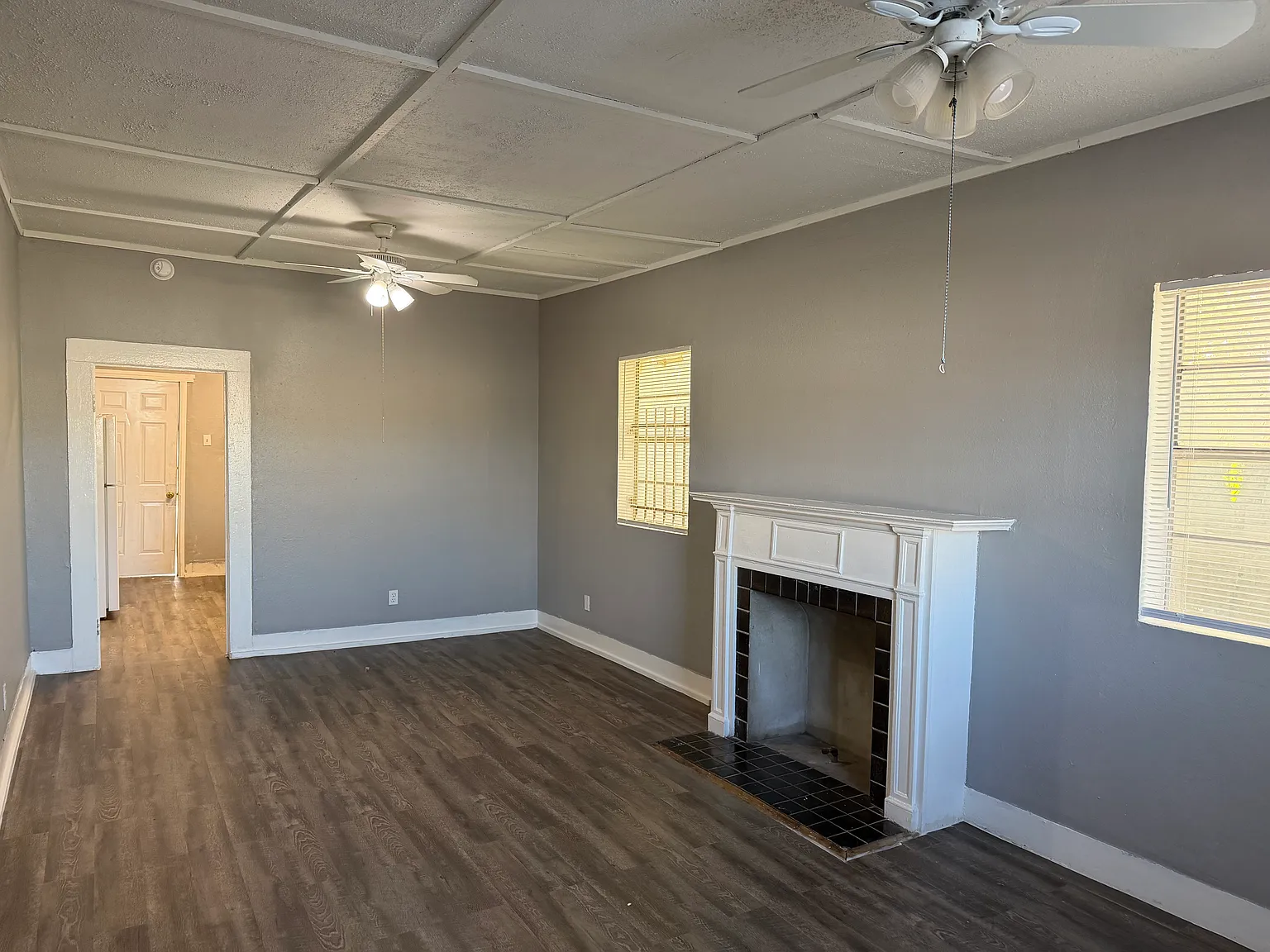 546 Canton — Photo 2