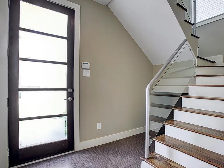 1535 Malone St — Photo 4