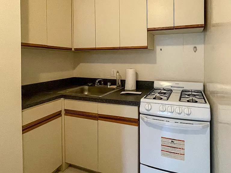237 President St #1 — Photo 9