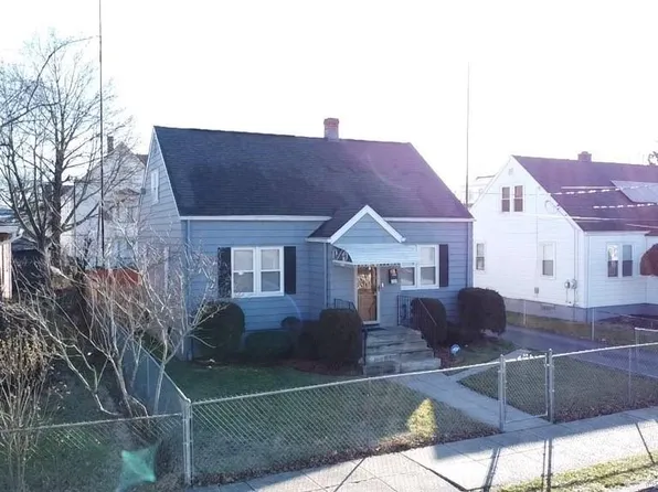104 North Bishop Avenue, Bridgeport, CT 06610