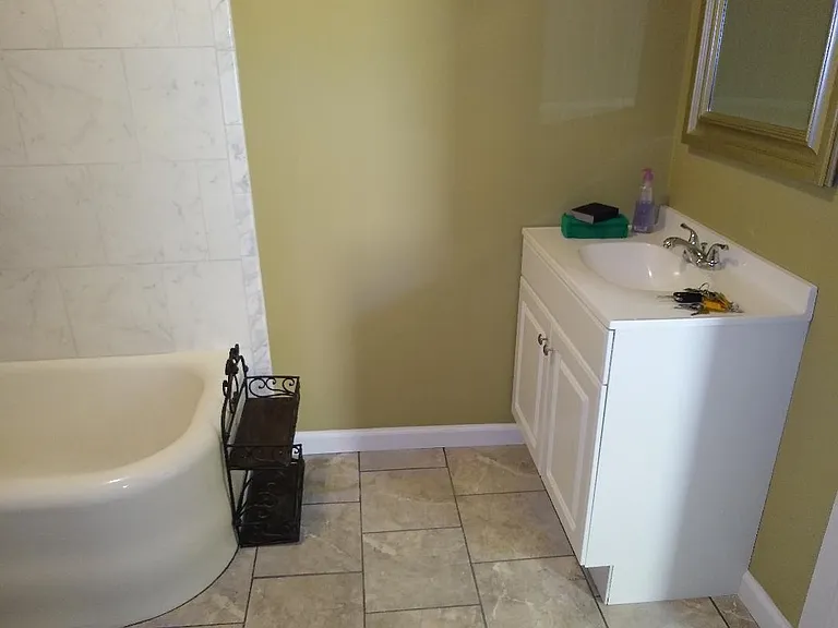 131 W Vine St — Photo 3