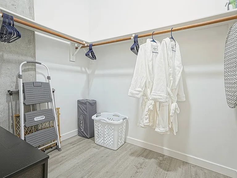 353 E Bonneville Ave #309 — Photo 42