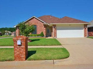 865 Patco Spur Ave, Yukon, OK 73099