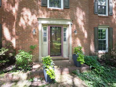 2455 Howard Rd, Germantown, TN, 38138