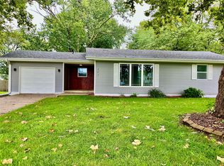 101 W 8th St, Prairie City, IA 50228