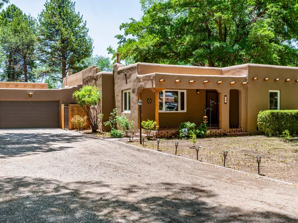 298 Placitas Rd NW, Albuquerque, NM 87107
