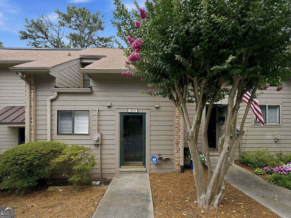 1st image of 3633 Stonewall Dr SE