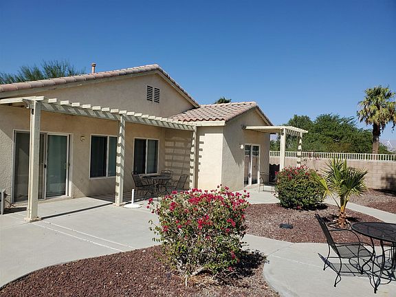 2nd image of 4182 Vista Dunes