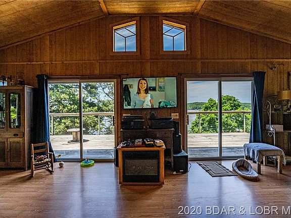 5th image of 2417 Singing Oaks Dr