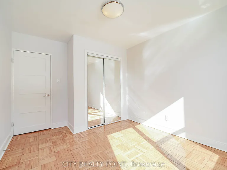 1545 Bathurst St #405 — Photo 14