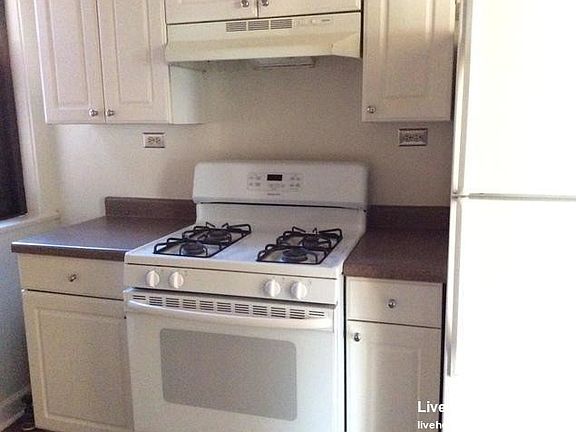 5th image of 5411 S Blackstone Ave #2