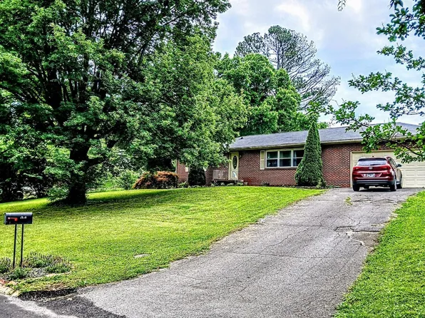 1416 Harmony Rd, Knoxville, TN 37912