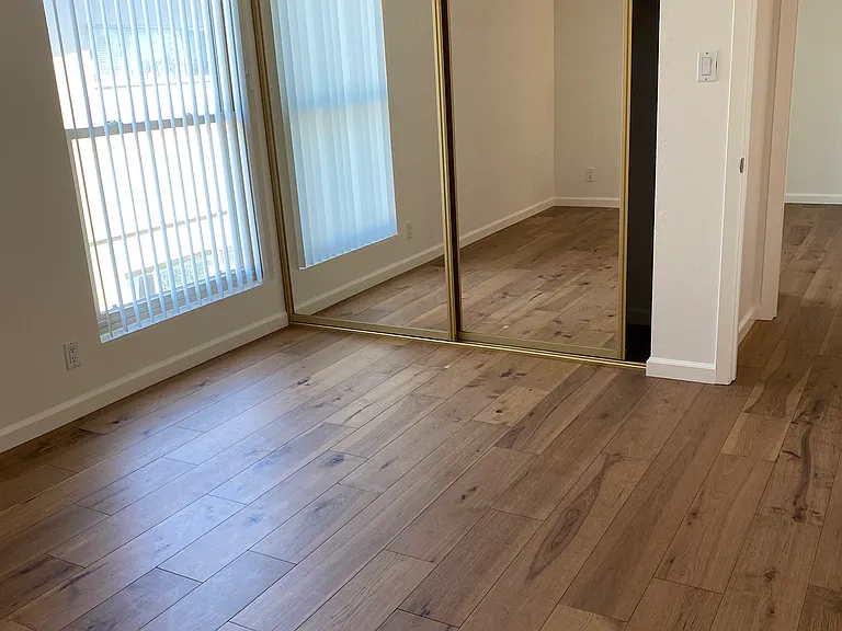 645 Rollins Rd #2 — Photo 12