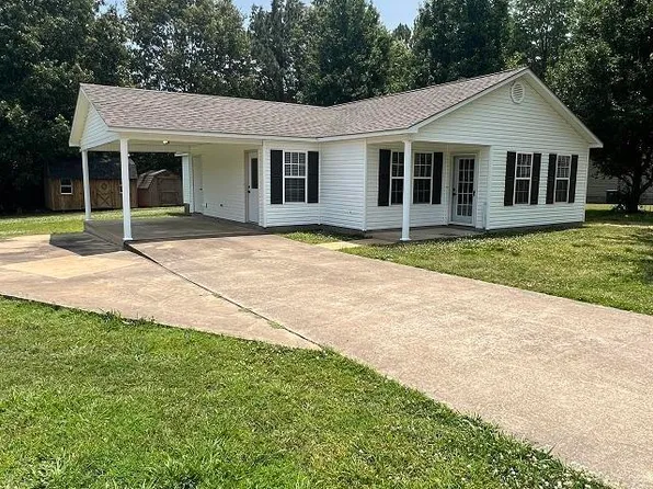 111 White Squirrel Dr, Kenton, TN 38233