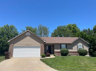 60 Westhampton Ct, Troy, MO 63379