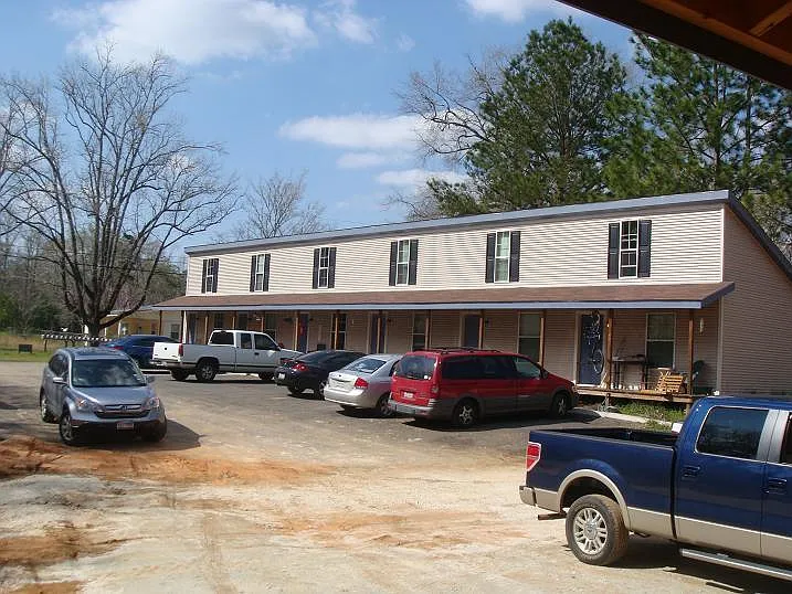 906 Cason St #3-0-4