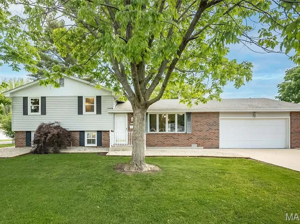 301 Wyoming St, Bethalto, IL 62010