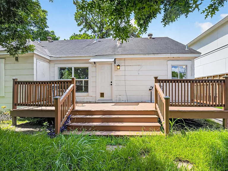2406 Southgate Blvd — Photo 28
